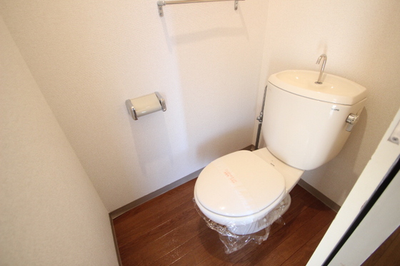 プラドール佐方