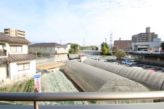 エルメゾン坂原 A