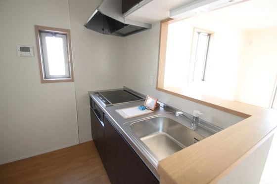 エルメゾン坂原 A