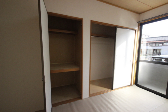 ファミール土井 A棟