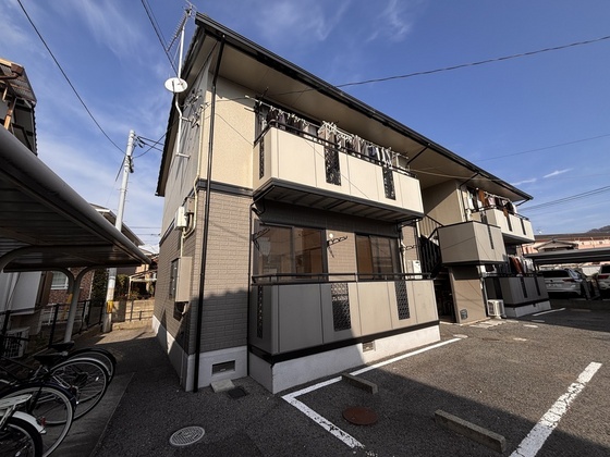 ファミール土井 A棟