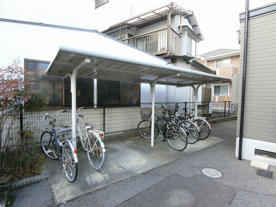 ファミール土井 A棟