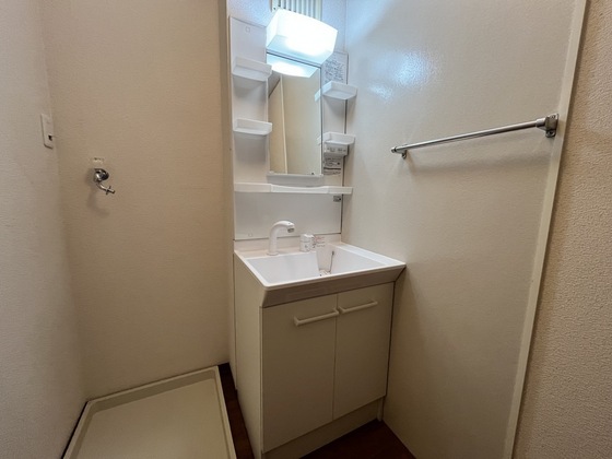 ファミール中筋A