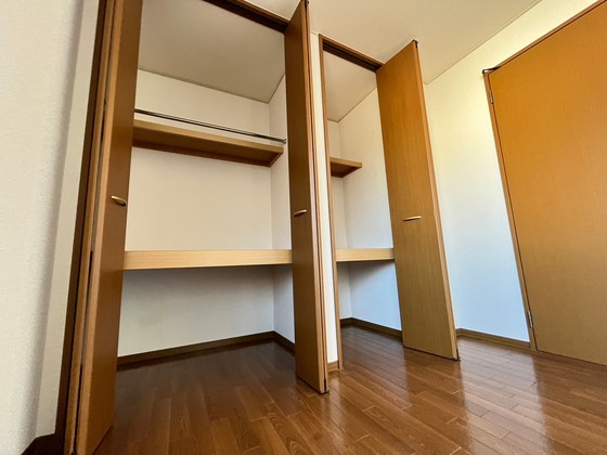 ファミール中筋A