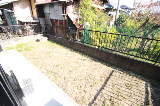 フラッツ チェリーB棟