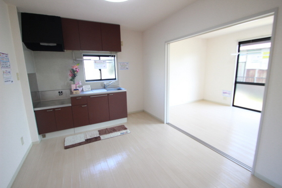 フラッツ チェリーB棟