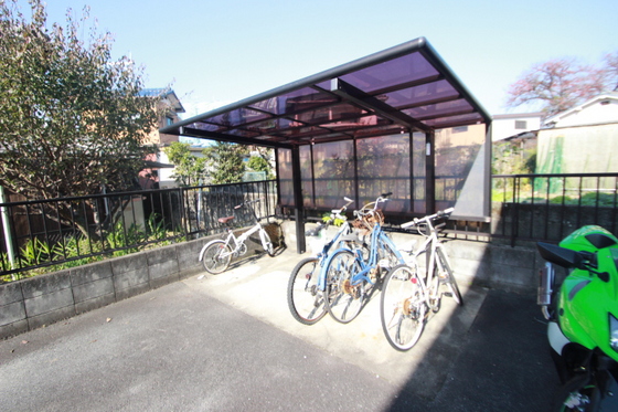 フラッツ チェリーB棟