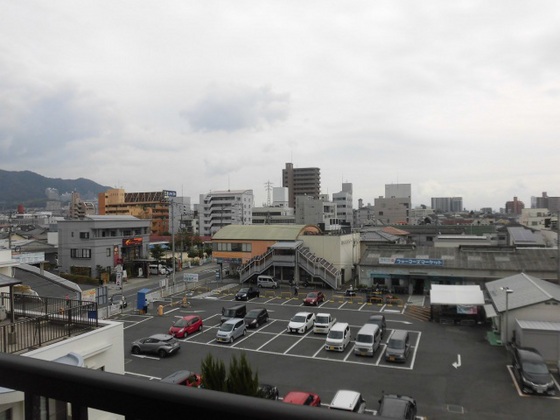 サンサンコート利保