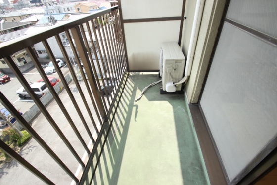 サンサンコート利保