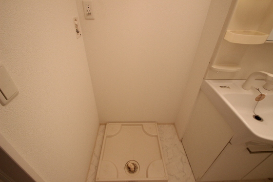 スプリングフィールド C棟