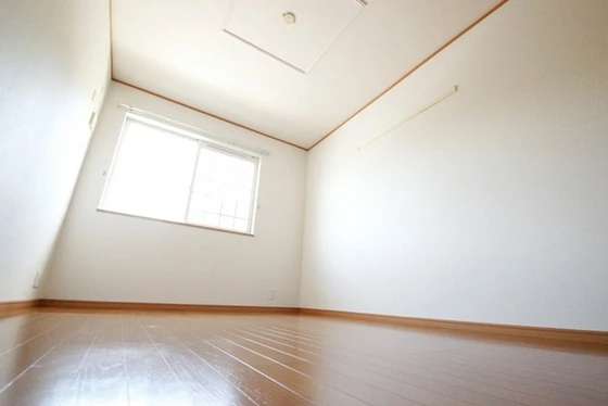 フォレストサイド7番館