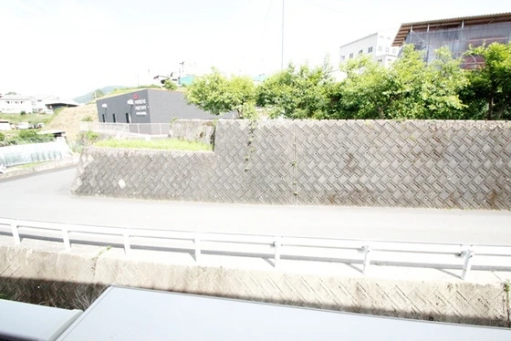 フォレストサイド7番館