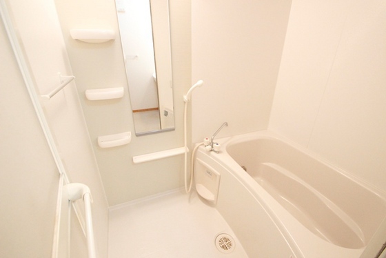 フォレストサイド7番館