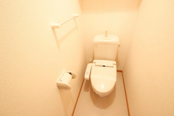 フォレストサイド7番館