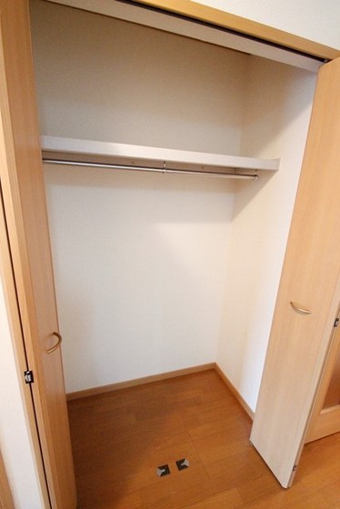 フォレストサイド7番館