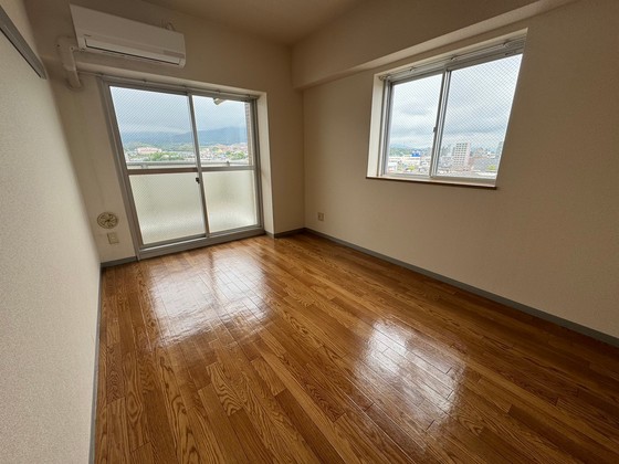 サンローレル串戸