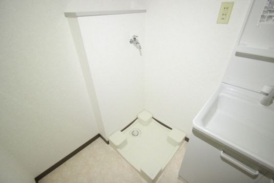 コーポラス弥生