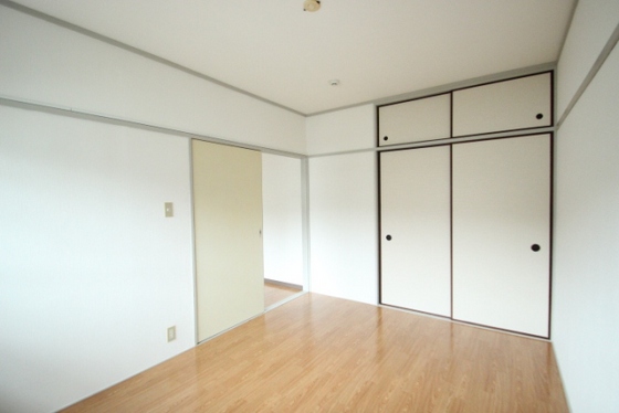 コーポラス弥生