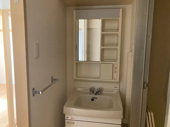 サンローレル宮内A棟