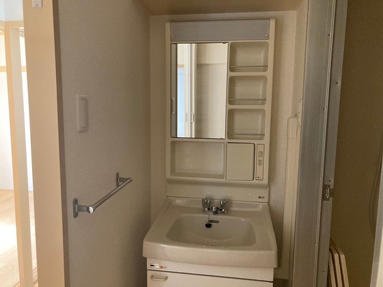 サンローレル宮内A棟