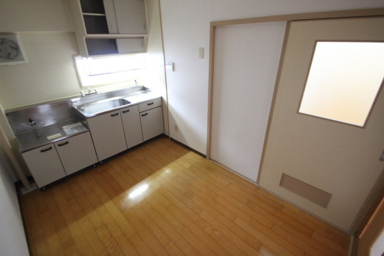 サンローレル宮内A棟