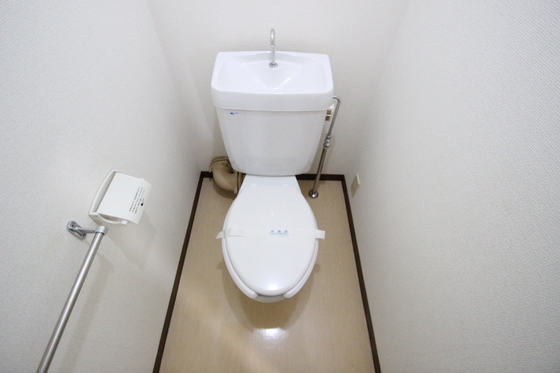 サンローレル宮内A棟