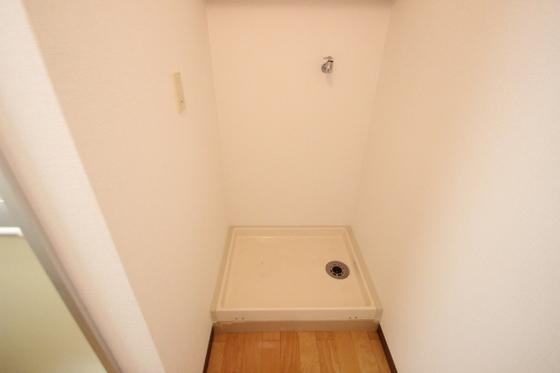 サンローレル宮内A棟