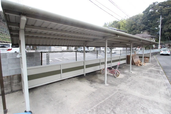 サンローレル宮内A棟