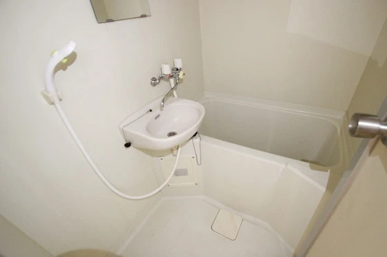 メゾンいちば B棟