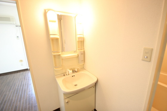 リバージュサンヨー