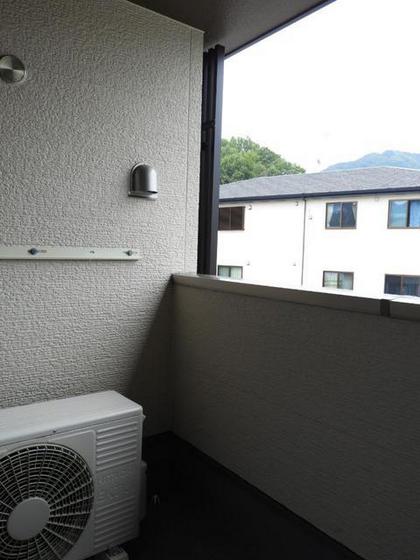 カ-ザ セレ-ナ相田A