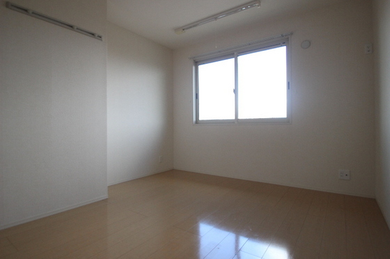 スプリングフィールド A棟