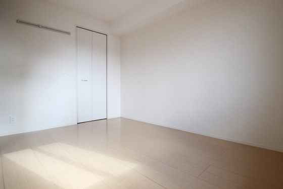 スプリングフィールド A棟