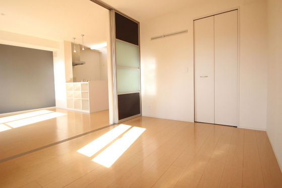 スプリングフィールド A棟