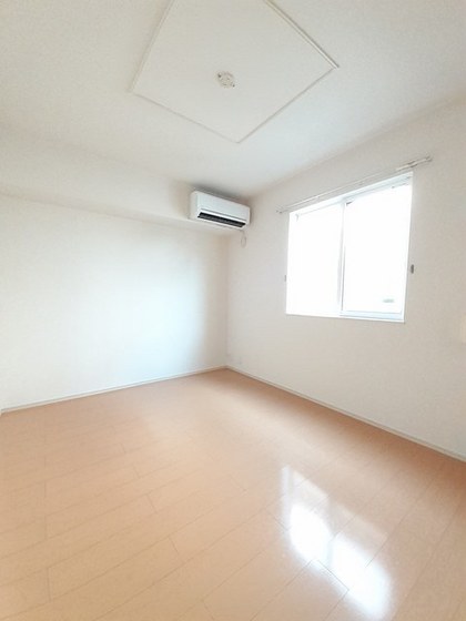 サンビレッジ 和