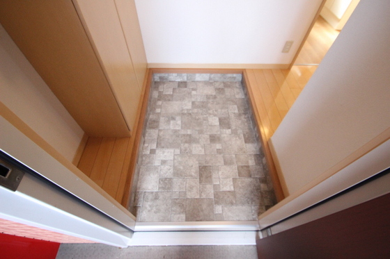 レーヴィンス 栄