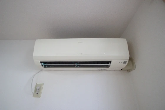 レーヴィンス 栄