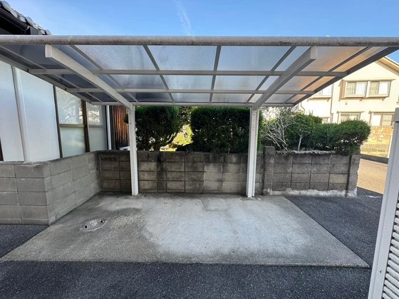 レーヴィンス 栄