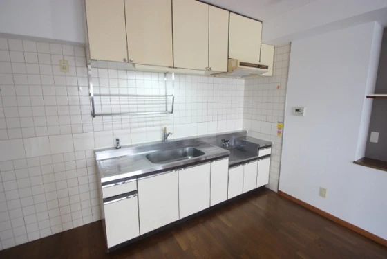 パールマンション東観音