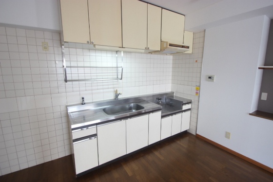 パールマンション東観音