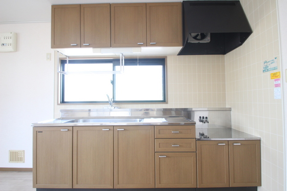 サンパール駅前B