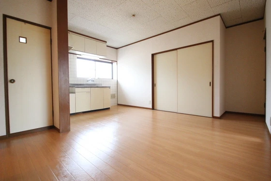 第2エレガントヤマサキ