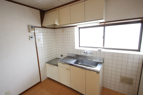 第2エレガントヤマサキ