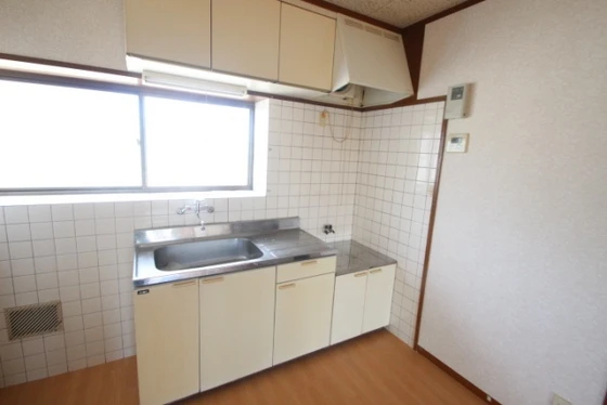 第2エレガントヤマサキ