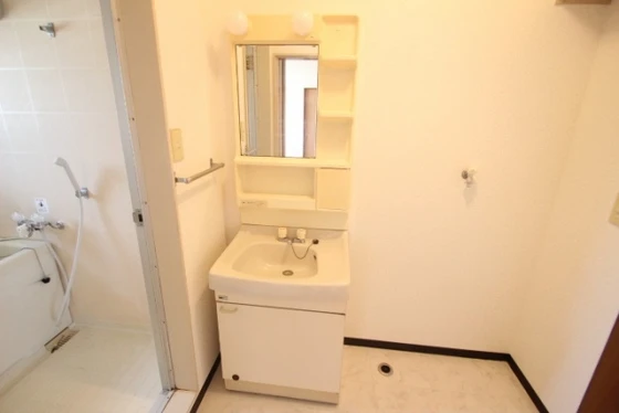 第2エレガントヤマサキ