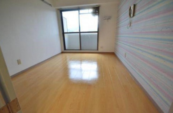 ヴィラブランシュ庚午中