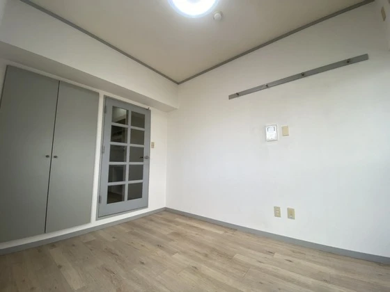 ヴィラブランシュ庚午中