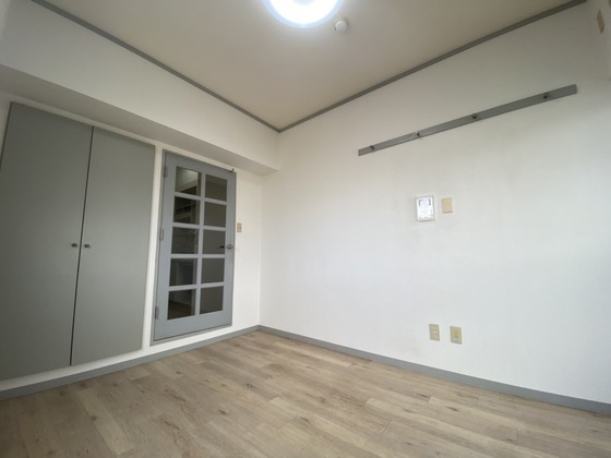 ヴィラブランシュ庚午中