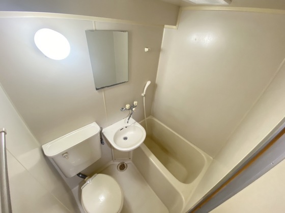 ヴィラブランシュ庚午中