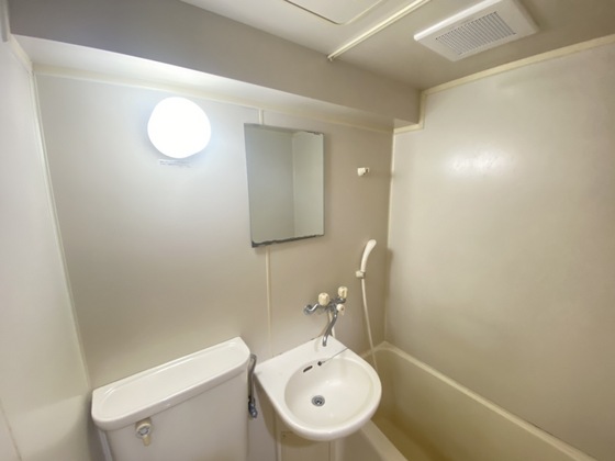 ヴィラブランシュ庚午中